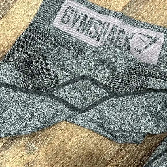 Gymshark Gray and purple leggings. Unknown size see measurements maybe XS - Picture 4 of 16